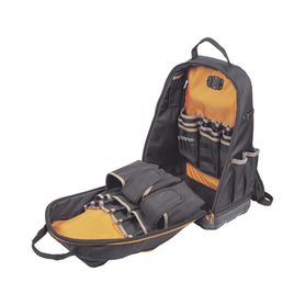 mochila para herramientas extragrande tradesman pro™ con 40 bolsillos y puerto usbc228465