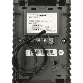 commax drc4y  frente de calle compatible con monitores commax por conexión a 4 hilos alimentación desde monitor cuenta con func