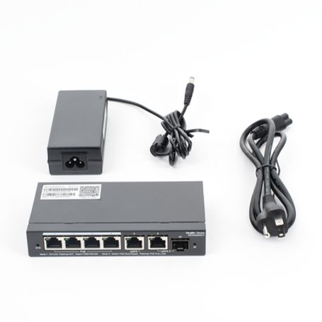 Switch Administrable Con 4 Puertos Gigabit Poe 2 Uplink Gigabit Y 1 Uplink Gigabit Para Fibra Sfp En Combo Gestión Gratuita Desd