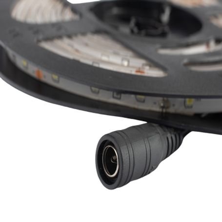 Tira Led De 5 M / Color Blanco / Uso Exterior / Potencia 15 W / 420 Lm/ 12 V Cd / Ip 65.