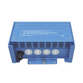 centaur 1240  cargador de baterias 12v 40a  para ambientes marinos y terrestres   bancos de 160 a 400 ah232336