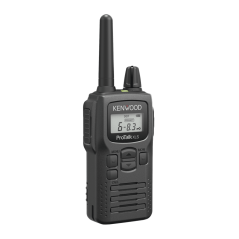 Radio portátil UHF 450-470 MHz, 2 W, 16 canales, Resistente a Golpes MIL-STD-810, manos libres VOX. Incluye antena, batería