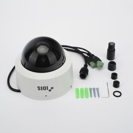 Camara Domo Ip 5mp  Lente Mot 2.7  13.5 Mm Compatible Con Terceros  Api  Onvif Profile S/t  Ik10 Ip67  30m Ir  H.265  Soporta E/