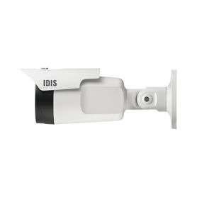 cámara bala ip de 2 megapixeles  audio bidireccional  alarma io  ik10 exterior ip67  ir 30 m  lente motorizado 28 mm  12 mm  ic