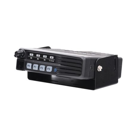 Radio Móvil Analógico En Rango De Frecuencia 136174 Mhz 50 W De Potencia De Rf. Incluye Micrófono Cable De Corriente Y Bracket.