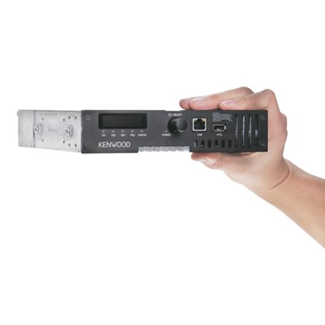 Repetidor Uhf 400470 Mhz Digital Nxdndmranalógico 40 Watts Puerto Lan Milstd810 Snmp Inc. Accesorios De Inst.