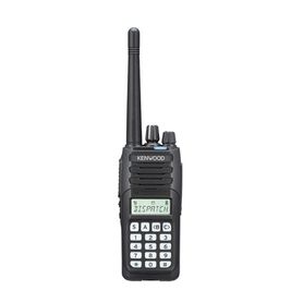 radio portátil uhf 450520 mhz digital nxdnanalógico dtmf ip67 5 watts 260 canales roaming encriptación inc antena bateria carga