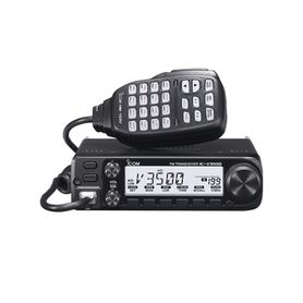 radio móvil para aficionados con potencia de salida de 65w rx136174mhz tx 144148mhz cuenta con 207 memorias 45w de potencia de 