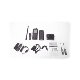 radio portátil aéreo vhf con display de 23 pulgadas y teclado 6w pep de potencia142193