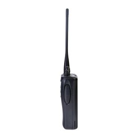 400470 mhz 5 w 32 canales nxdnanalógico gps encriptación roaming multisitio incluye bateria antena cargador y clip71816