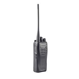136174 mhz 5 w 16 canales 2 teclas programables gps fleetsync milstd810 incluye antena bateria cargador y clip67009