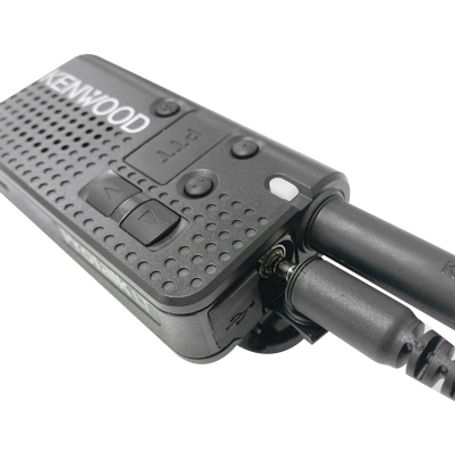 440480 Mhz 1.5 W 4 Canales Scan Vox Milstd810. Incluye Antena/bateria/clip/cargador