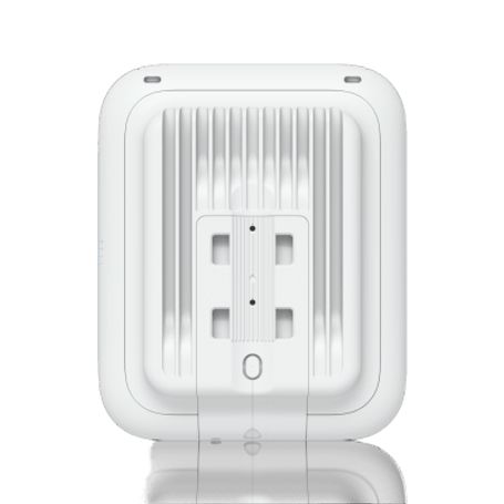Access Point Unifi Wifi U7 Outdoor Wifi 7 802.11be Doble Banda Mumimo 2x2 En Cada Banda Puerto 2.5g Antena Sectorial Integrada 9