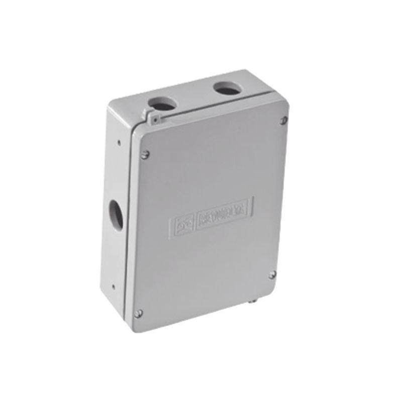 Caja De Unión De Aluminio Con 5 Salidas De 5/8 / 2 Izq  2 Der 1 Abajo.