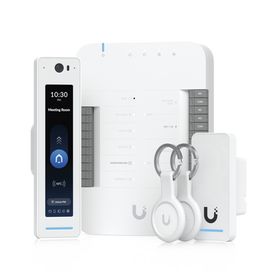 unifi access kit de inicio gen2 profesional para 1 puerta 1 lector nfc con pantalla táctil audio 2 vias y cámara  1 lector nfc 