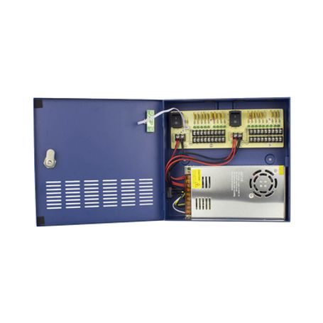 Fuente De Poder Profesional Heavy Duty  30 Amperes / 18 Canales / Hasta 2.5 Amperes Por Salida / Protección Contra Sobrecargas /