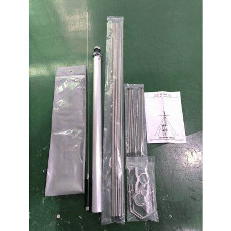 antena multibanda d130  rango de recepción 251300 mhz  transmisión en 501444309041200 mhz  longitud 17 m  peso 1 kg  diámetro m