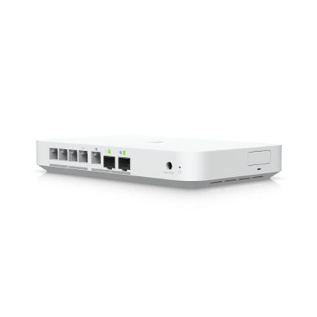Ucg Fiber Cloud Gateway De 10g De Escritorio Con Switch Integrado De 4 Puertos 2.5 Gbe Y 1 Puerto 10g Sfp Compatibilidad Total C