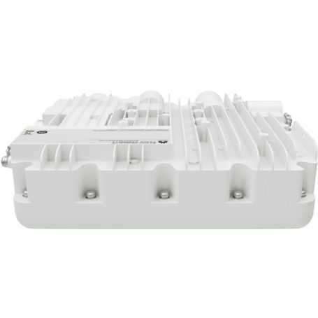 Punto De Acceso Ekit Wifi 7 Para Exterior Para Climas Extremos / Ip68 / Sectorial H70º V35º / Hasta 1024 Usuarios / Puerto Sfp /