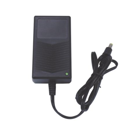 Fuente De Poder De 15 Vcc Regulada / 3 Amp / Voltaje De Entrada De 100  240 Vca