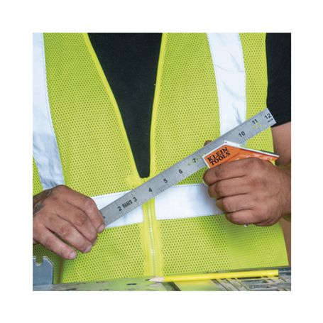 Escuadra Especial De 12 Pulgadas Con Bordes De 45° Y 90° Y Regla Magnética. Ranura En V Para Diámetro De Tubo Conduit 