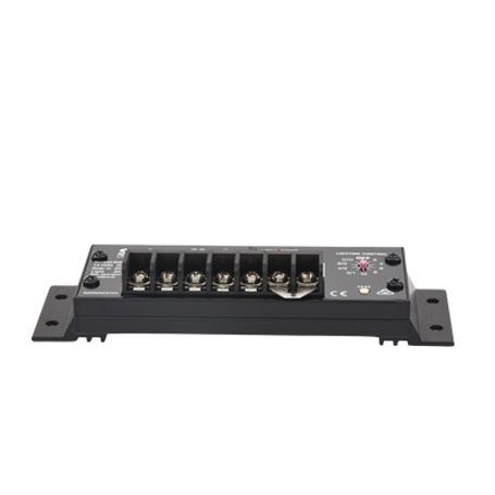 Controlador Solar Para Iluminación De Luz Mercurial Estaciones De Autobús Y Senalamientos 20 A 12 Vcc.