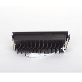 reflector empotrable  luz fria   110 v  10 w  750 lúmenes  50000 hrs  ip20201199