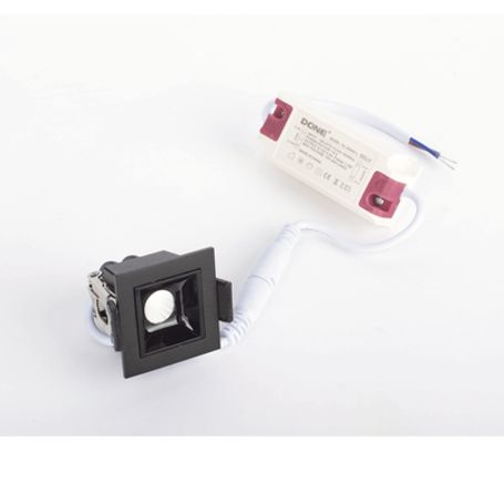 Reflector Empotrable / Luz Fria / 110 V / 2 W / 110 Lúmenes / 50000 Hrs / Ip20