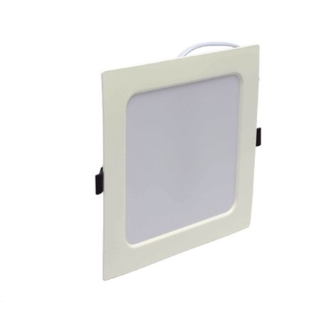 Spot Cuadrado Empotrable / 17.5 X 17.5 Cm / Luz Fria / 110 V / 15 W / 1200 Lúmenes / 25000 Hrs / Ángulo De Apertura 120° / Ip20