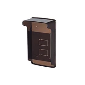 cubierta o housing color negro para dispositivos de control de acceso  medidas 245 x 82 x 142 mm  compatible con teclados video