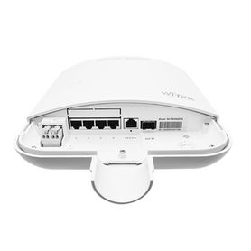 switch poe para exterior  no administrable  con 4 puertos gigabit poe afat  1 puertos uplink gigabit  1 x sfp gigabit  presupue