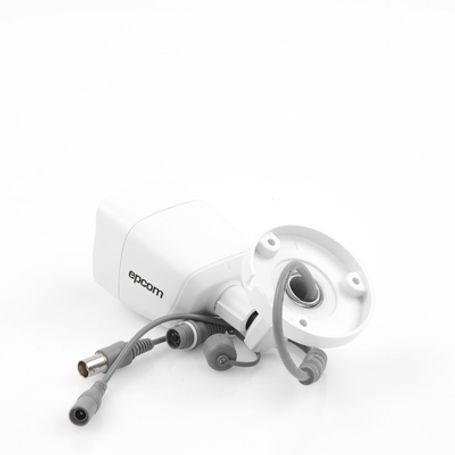 Audio Por Coaxitron / Bala Turbohd 2 Megapixel (1080p) / Gran Angular 106° / Lente 2.8 Mm / 30 Mts Ir Exir / Exterior Ip66 / 4 T
