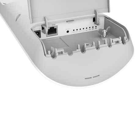 (mantbox 2 12s) Punto De Acceso Ptp Y Ptmp En 2.4 Ghz Con Antena Sectorial Integrada De 12 Dbi Y 120° De Apertura Hasta 1000 Mw 