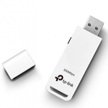 Adaptador USB  TPLINK TLWN821N Inalámbrico 300 Mbit/s Color blanco TL1 