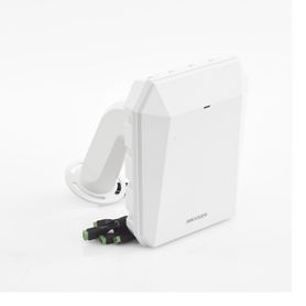radar perimetral  60 metros de distancia  100° de cobertura  ip67  ik09  nema 4x  8 zonas  4 salidas de alarma  poe 203820
