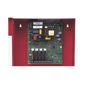 fuente de alimentación remota  direccionable  6 amperes  4 salidas nac o auxiliar de 24 vcc  gabinete rojo88887