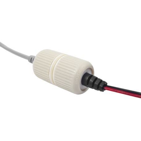 protector para exterior ip68  adaptador para el conector tipo plug 12 vcc en cámaras epcom  color negro  hikvision  hilook16334