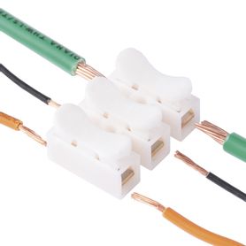 conector tipo push de 3 contactos  para una conexión rápida  puentes de cables193097