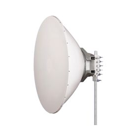 antena direccional alto rendimiento  parábola profunda para mayor aislamiento al ruido 6 ft  49 a 61 ghz    ganancia de 38 dbi 