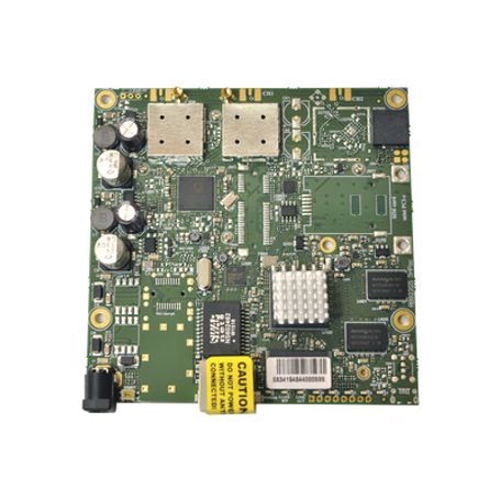 routerboard inalámbrico en 5ghz anac 1 puerto gigabit cpu 720mhz licencia nivel 3 solo cliente85513