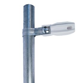 aislador de paso o esquina de color blanco con abrazadera incluida de 3338mm para uso en tuberia de malla ciclónica