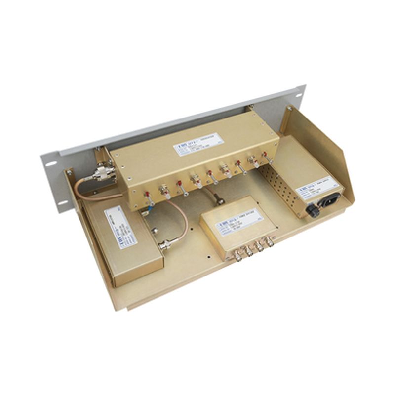 Multiacoplador Y Preselector Emr 138225 Mhz 34 Canales 38 Mhz Ancho De Banda N Hembra (ant.) /bnc Hembra (salidas).