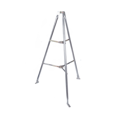 Montaje de tripie para exterior, altura total del tripie 1.52 m. Compatible con mástiles de hasta 3 m de largo 1 1/4 a 2 de diámetro